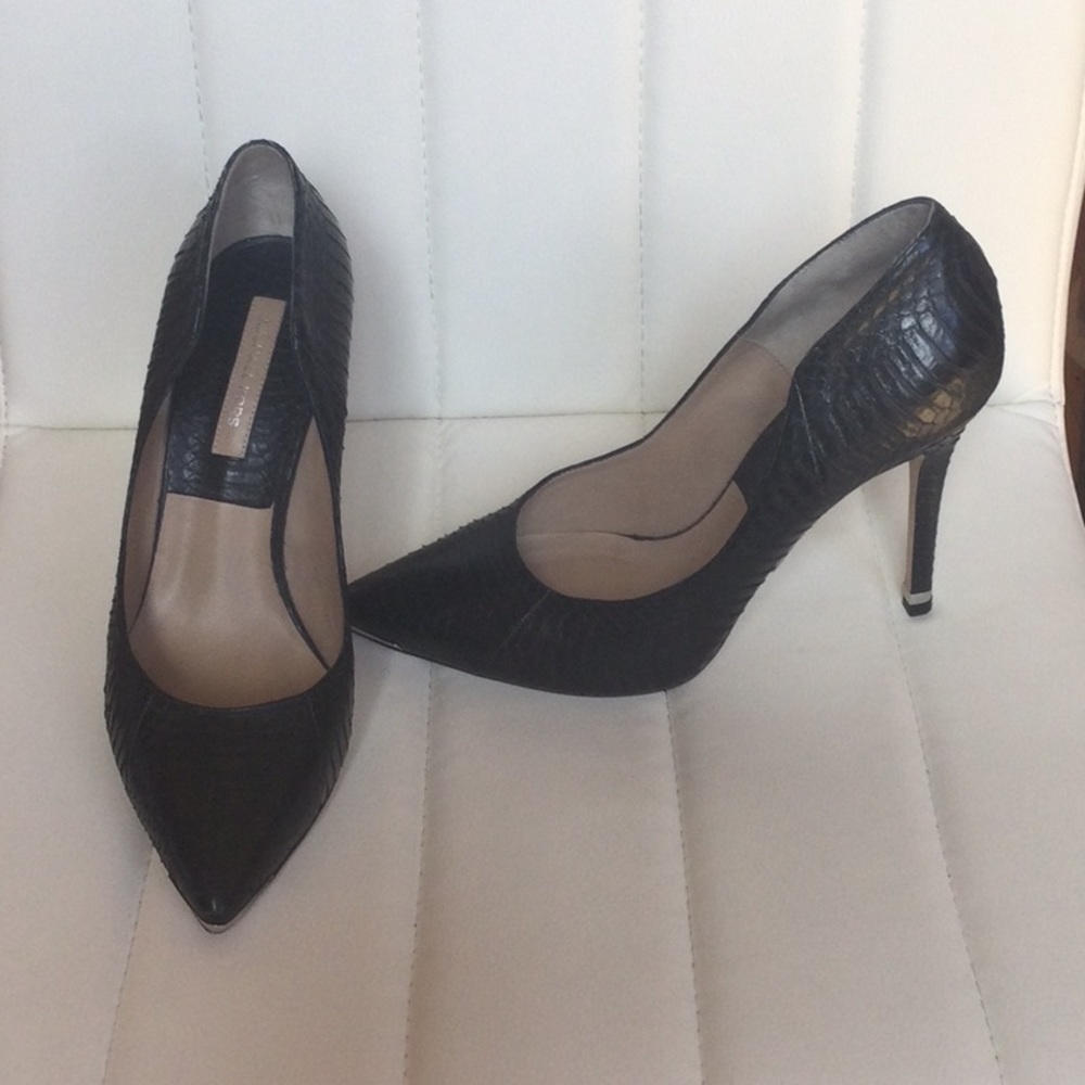 EUC Michael Kors Black Shoes Heels 38 1/2 Made in Italy